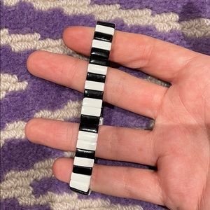 Black & white beaded bracelet